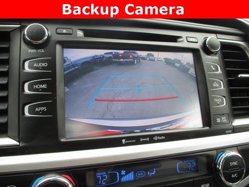 Used 2019 Toyota Highlander XLE image 13