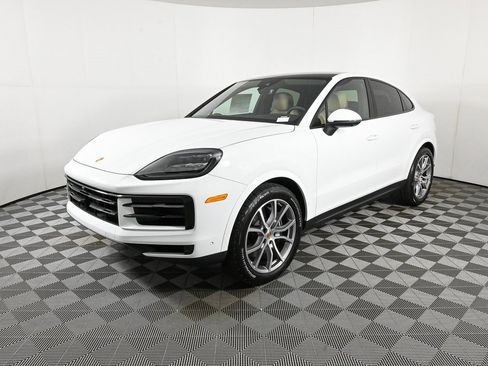 New 2026 Porsche Cayenne Coupe image 1