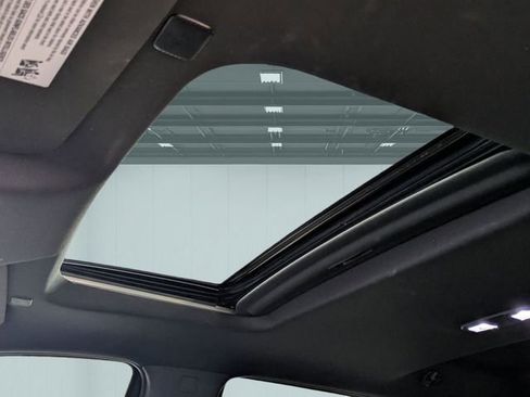 Certified 2022 Chevrolet Silverado 1500 High Country image 22