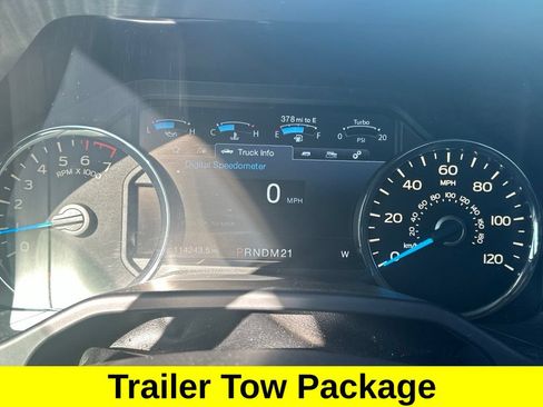 Used 2016 Ford F150 Lariat w/ Equipment Group 502A Luxury AWD/4WD image 5