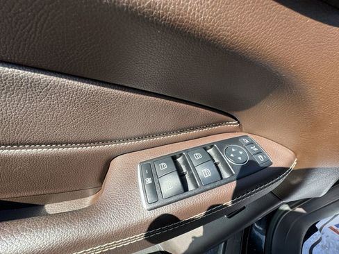 Used 2017 Mercedes-Benz GLE 350 4MATIC image 13