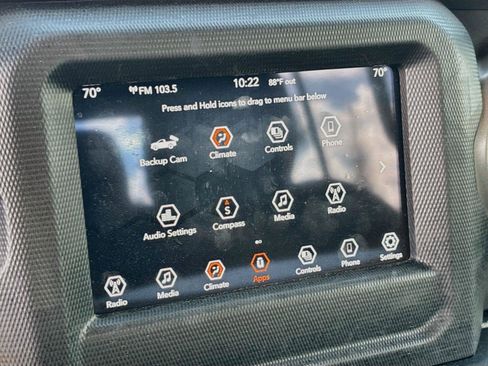 Used 2023 Jeep Gladiator Sport AWD/4WD image 14