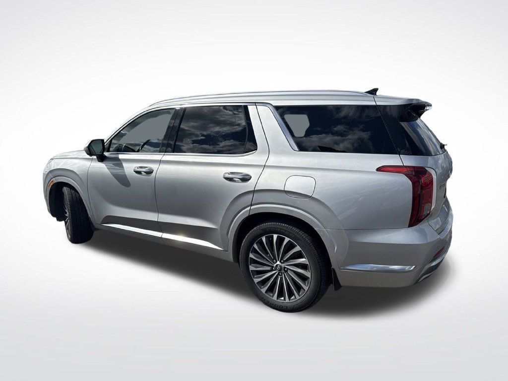 Used 2024 Hyundai Palisade Calligraphy AWD/4WD image 4