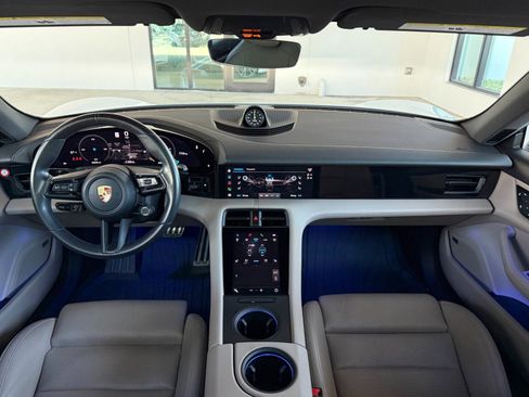 Used 2023 Porsche Taycan RWD image 41
