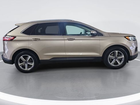 Used 2020 Ford Edge SEL w/ Convenience Package AWD/4WD image 2