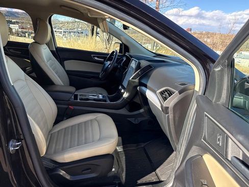 Certified 2021 Ford Edge SEL w/ Cargo Accessory Package image 27