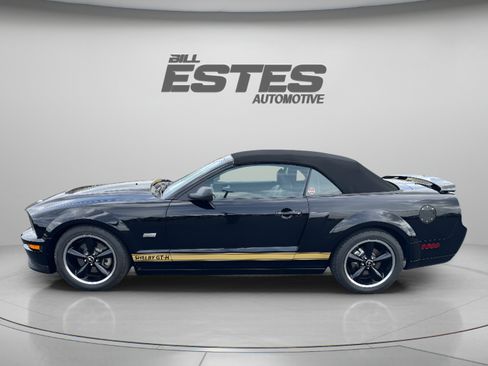 Used 2007 Ford Mustang GT RWD image 2