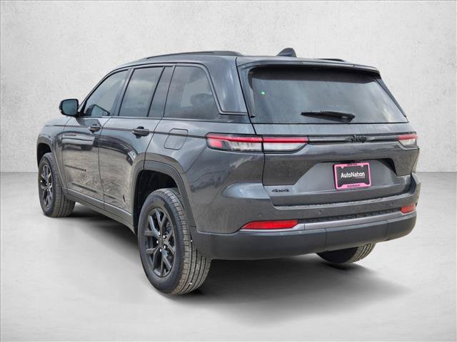 New 2026 Jeep Grand Cherokee Altitude AWD/4WD image 9