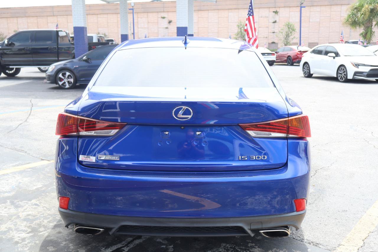 Used 2018 Lexus IS 300 F Sport w/ F Sport Package RWD image 6