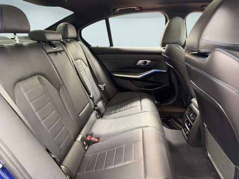 Used 2020 BMW 330i Sedan w/ M Sport Package image 28