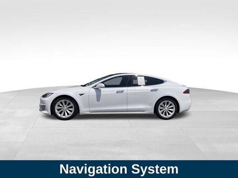 Used 2018 Tesla Model S 100D AWD/4WD image 2