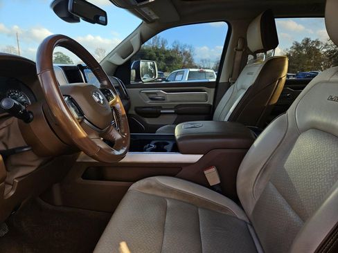 Used 2020 RAM 1500 Laramie image 9