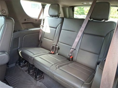 Certified 2022 GMC Yukon XL Denali image 11