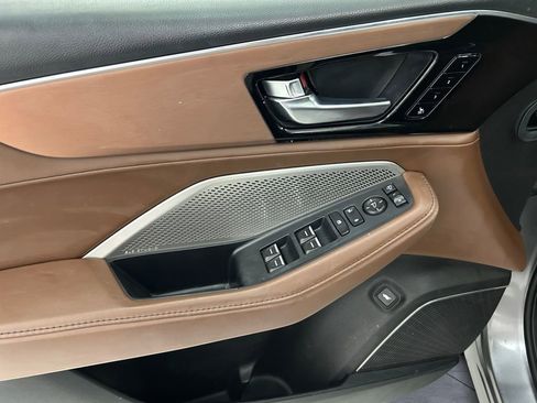 Used 2024 Acura MDX FWD w/ Technology Package image 12