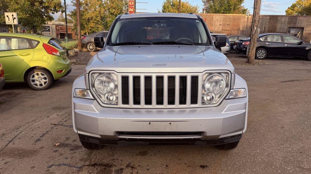 Used 2010 Jeep Liberty Sport w/ Popular Equipment Group AWD/4WD image 3