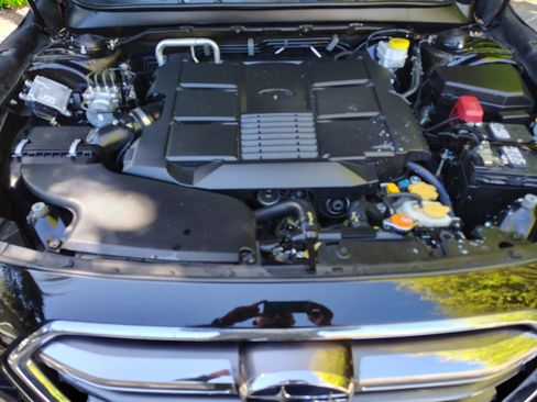 Used 2019 Subaru Outback 3.6R Limited w/ Popular Package #2 image 29