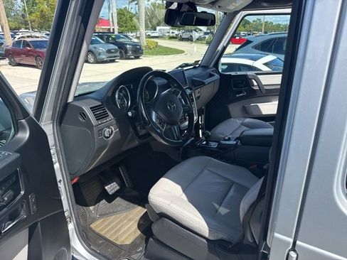 Used 2015 Mercedes-Benz G 550 image 7