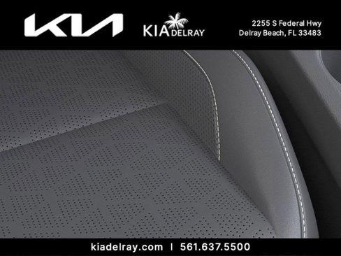 New 2026 Kia Seltos SX image 24