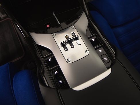 Certified 2025 Ferrari Purosangue AWD/4WD image 21