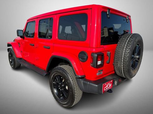 Used 2021 Jeep Wrangler Unlimited Sahara AWD/4WD image 4