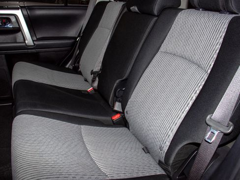 Used 2019 Toyota 4Runner SR5 image 15