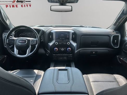 Used 2021 GMC Sierra 1500 SLT w/ SLT Convenience Package AWD/4WD image 19
