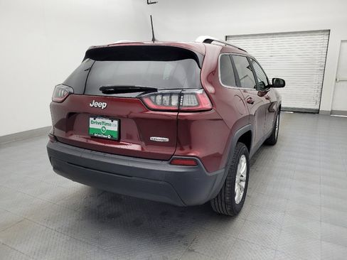 Used 2019 Jeep Cherokee Latitude w/ Popular Appearance Group image 9
