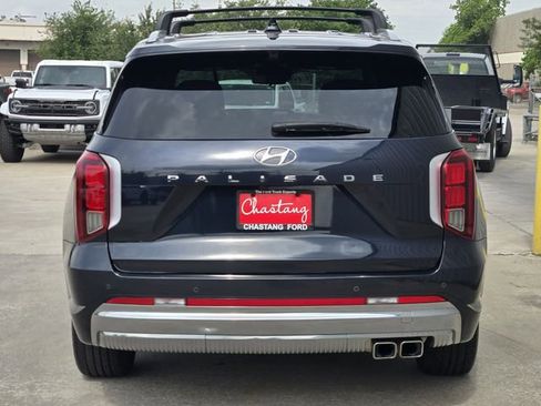 Used 2024 Hyundai Palisade Calligraphy FWD image 10