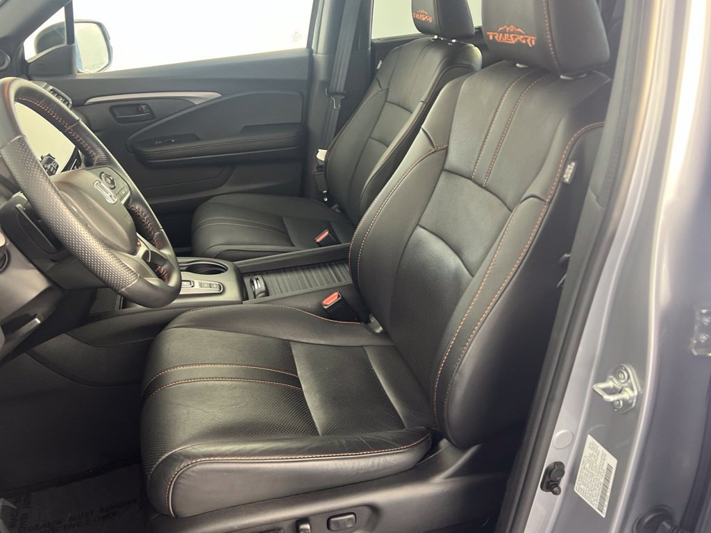 Used 2023 Honda Passport TrailSport image 33