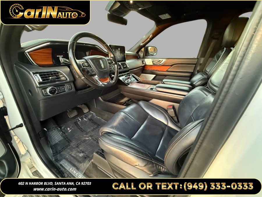Used 2018 Lincoln Navigator Reserve w/ Technology Package AWD/4WD image 17