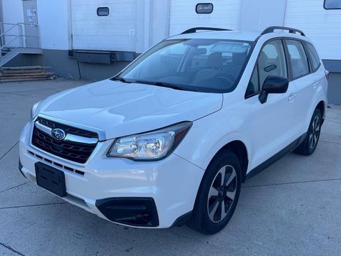 Used 2017 Subaru Forester 2.5i w/ Alloy Wheel Package image 7