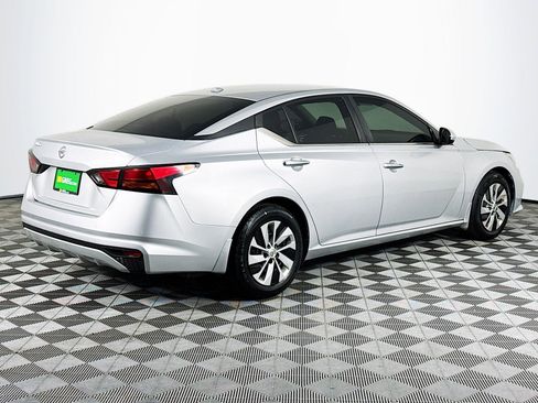 Used 2020 Nissan Altima 2.5 S image 10