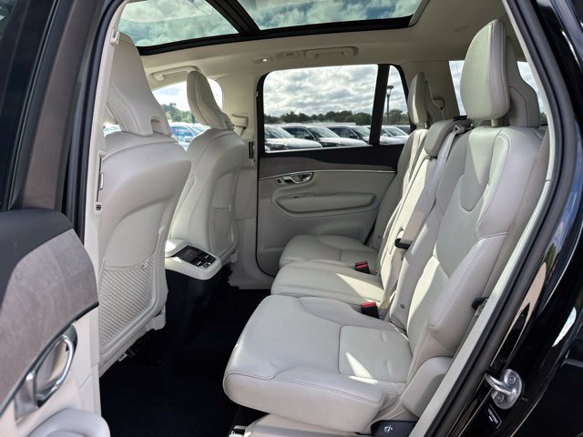 Certified 2023 Volvo XC90 B6 Core w/ Climate Package AWD/4WD image 14