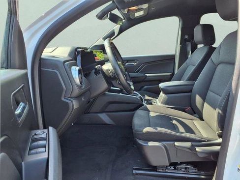 Used 2023 Chevrolet Colorado LT w/ LT Convenience Package AWD/4WD image 20