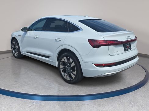 Used 2020 Audi e-tron Premium Plus AWD/4WD image 8