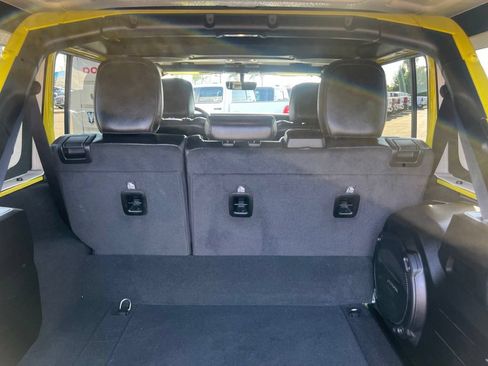 Used 2023 Jeep Wrangler Unlimited Rubicon 4xe w/ Steel Bumper Group AWD/4WD image 55