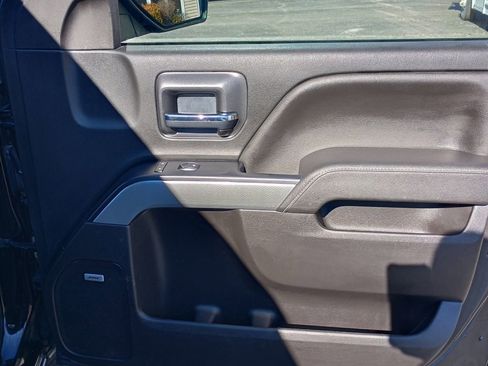 Used 2018 Chevrolet Silverado 1500 LT w/ LPO, Black Pack image 22