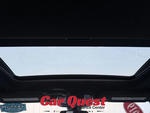 Used 2019 Jeep Grand Cherokee Limited image 19