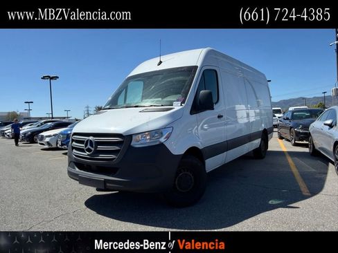 Used 2023 Mercedes-Benz Sprinter 2500 image 1