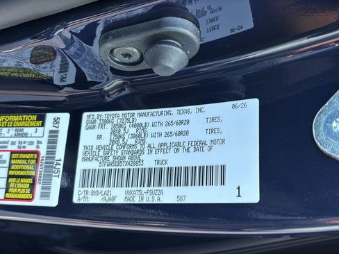 New 2026 Toyota Tundra Platinum w/ TRD Off-Road Package AWD/4WD image 39