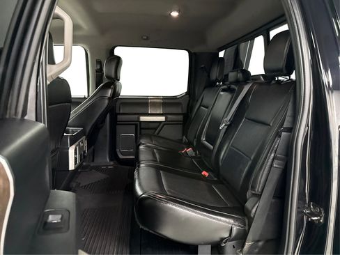 Used 2019 Ford F250 Lariat w/ Chrome Package image 10