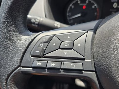 Used 2024 Nissan Altima 2.5 S FWD image 22