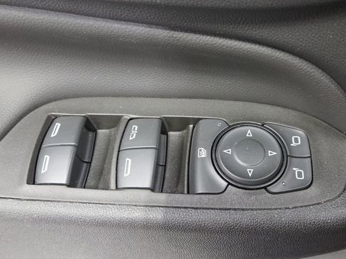 Used 2024 Chevrolet Equinox LT AWD/4WD image 29