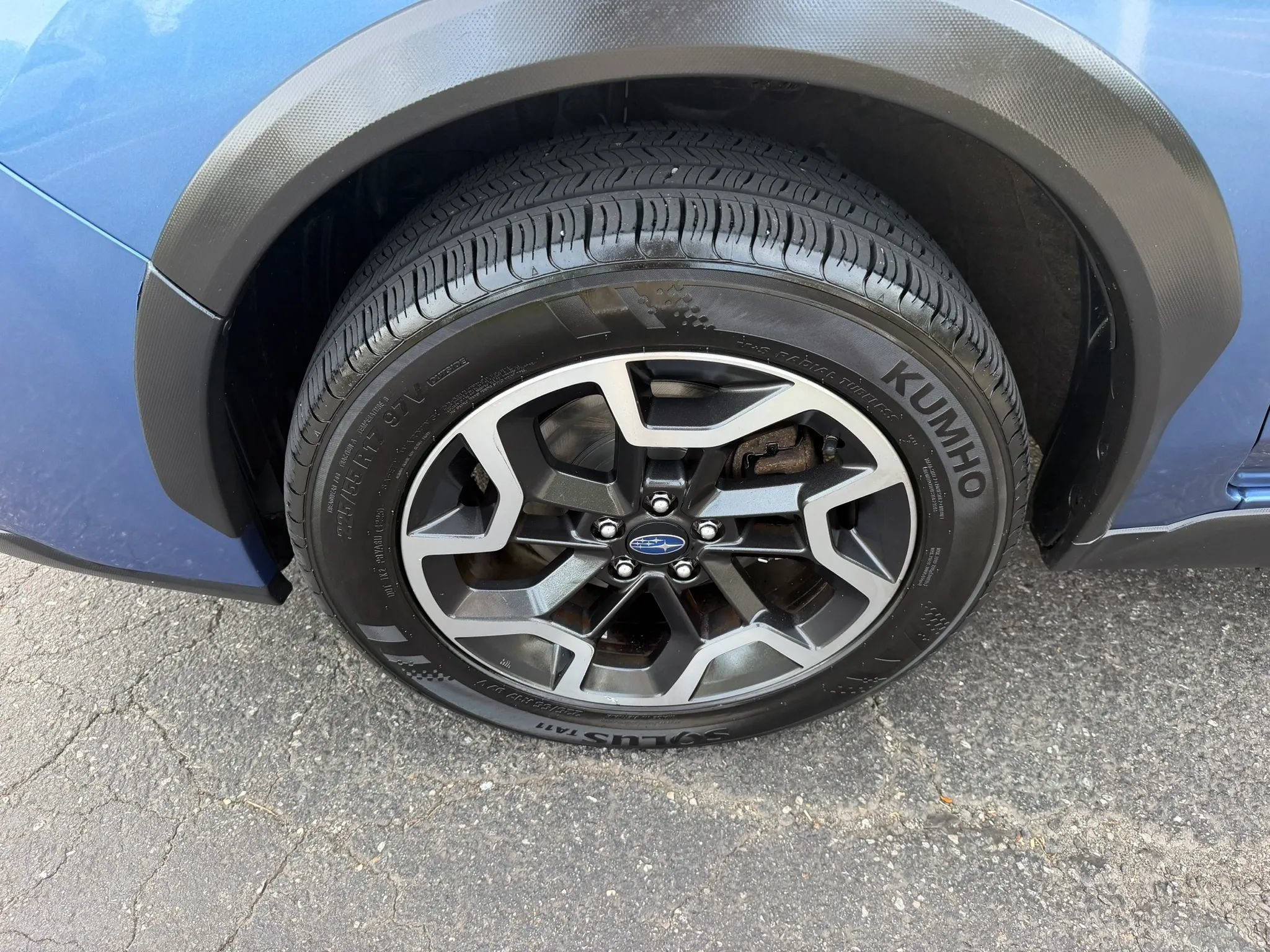 Used 2016 Subaru Crosstrek 2.0i Premium AWD/4WD image 9