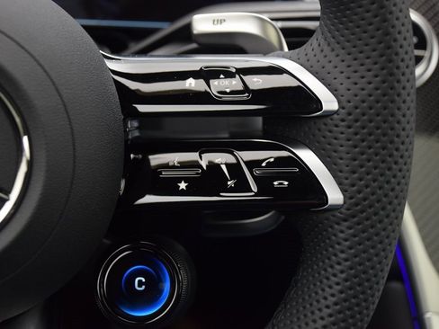 New 2025 Mercedes-Benz GLC 43 AMG 4MATIC Coupe image 21