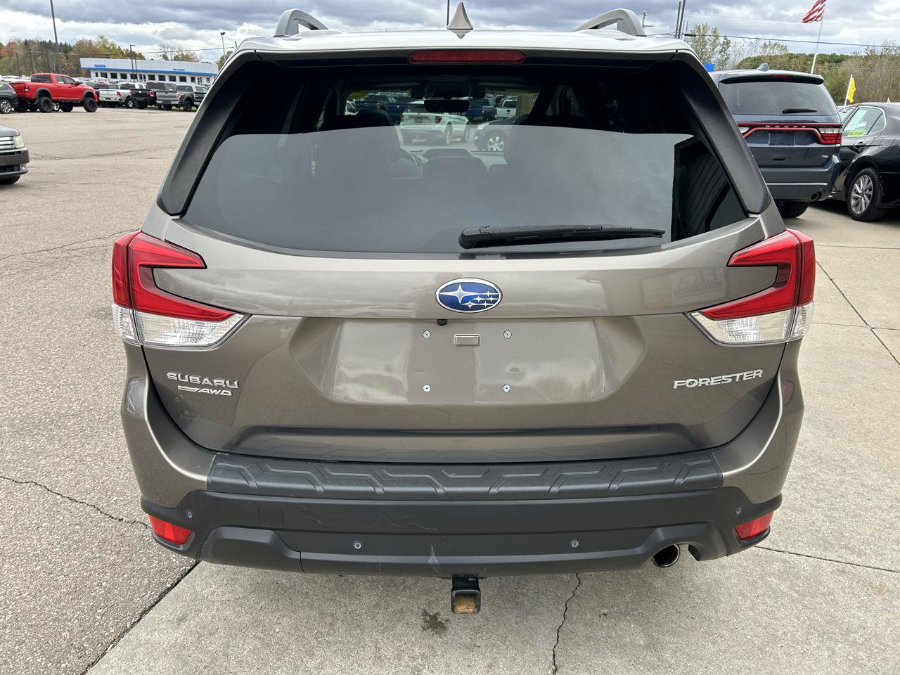 Used 2021 Subaru Forester Limited w/ Popular Package #3 AWD/4WD image 6