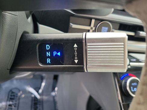 Used 2024 Hyundai Santa Fe SEL image 30