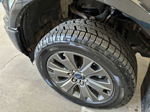 Used 2018 Ford F150 Lariat w/ Equipment Group 501A Mid image 19