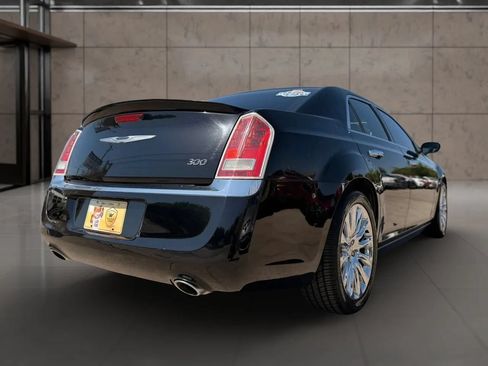 Used 2014 Chrysler 300 Uptown Edition w/ Quick Order Package 22M RWD image 9