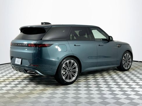 New 2026 Land Rover Range Rover Sport Dynamic SE image 5